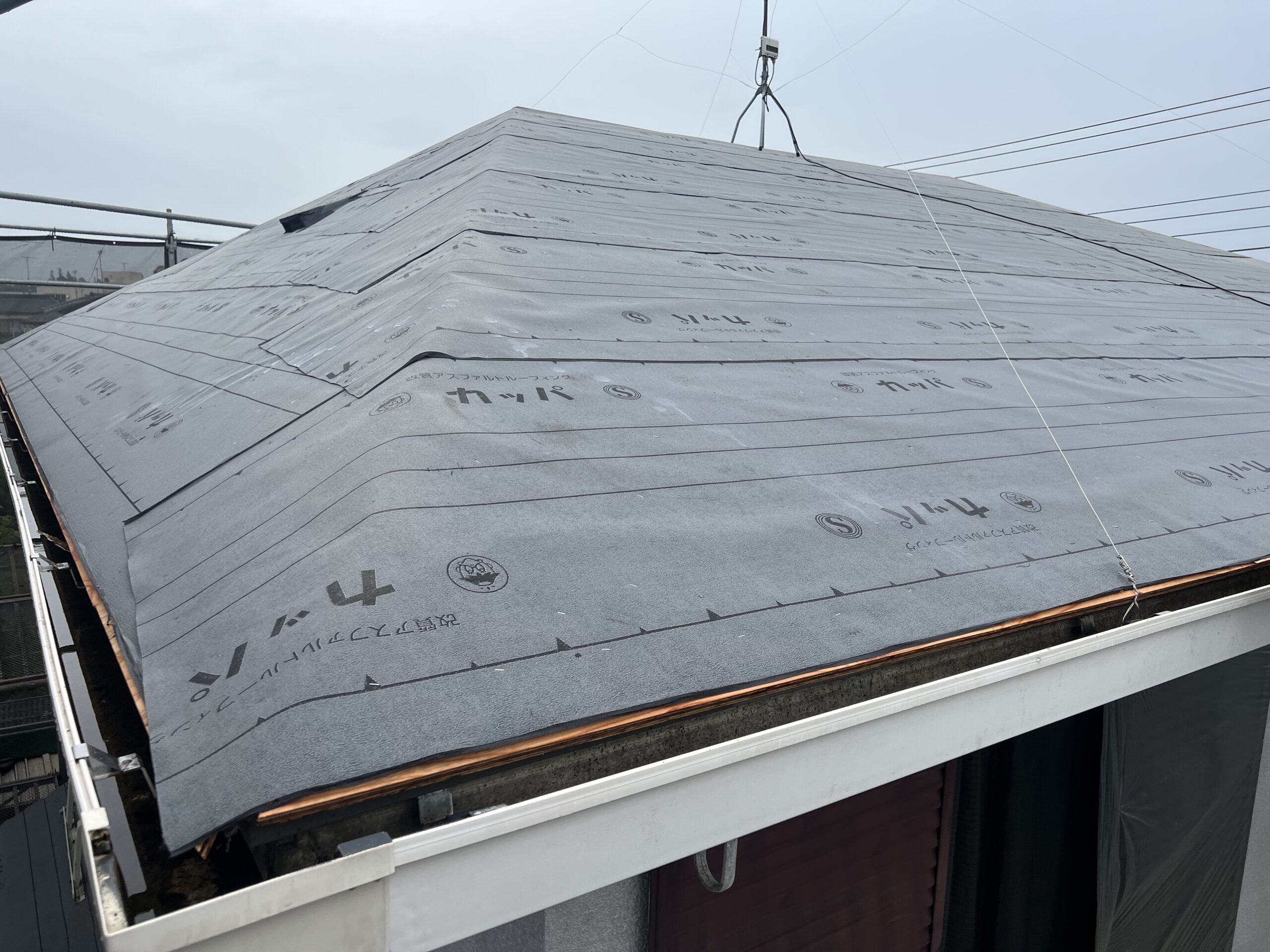 【茨城県石岡市】 リフォーム｜屋根上張り・外壁塗装工事
